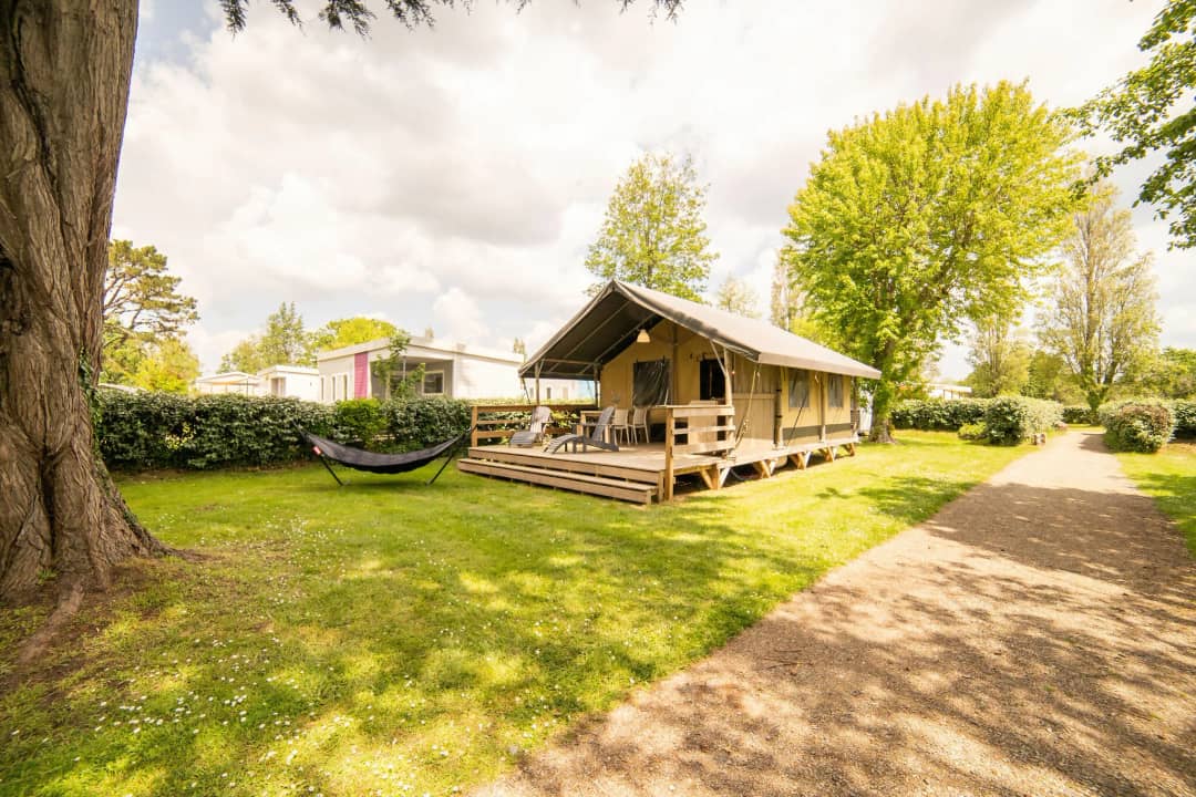 Safari Lodge 2-4P
