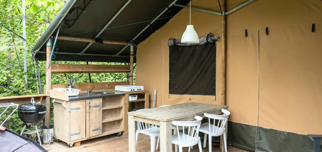 Safari Lodge 2-4P