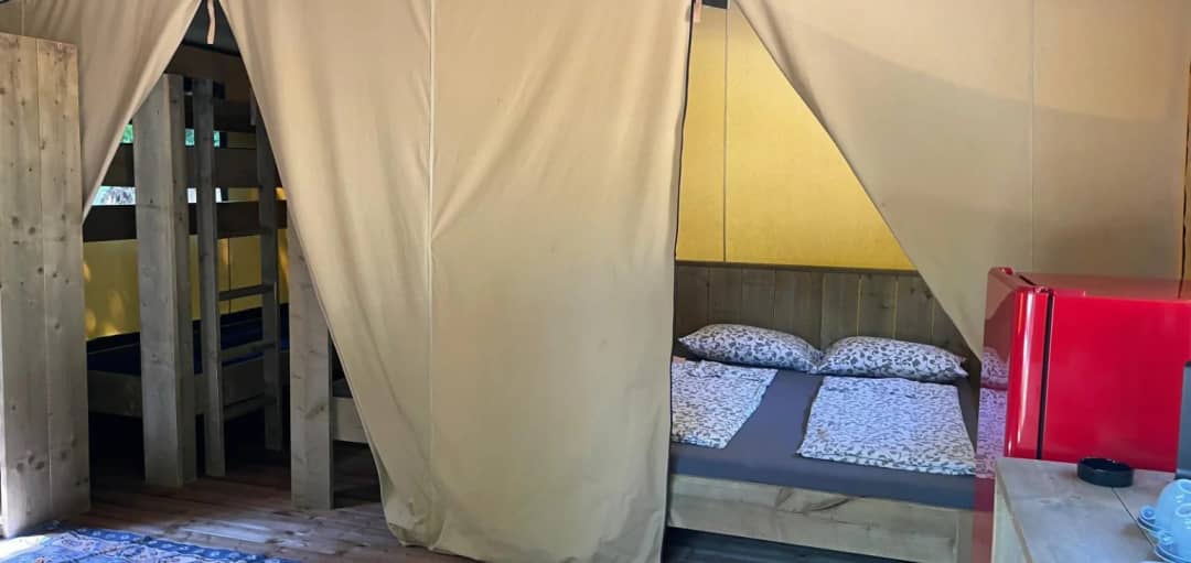 Base Lodge 2-6P
